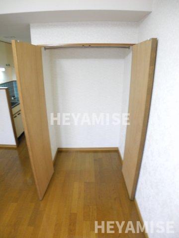 収納　※別号室反転間取りのお部屋写真です