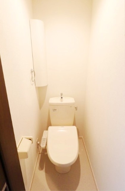 トイレ　別部屋同仕様タイプ