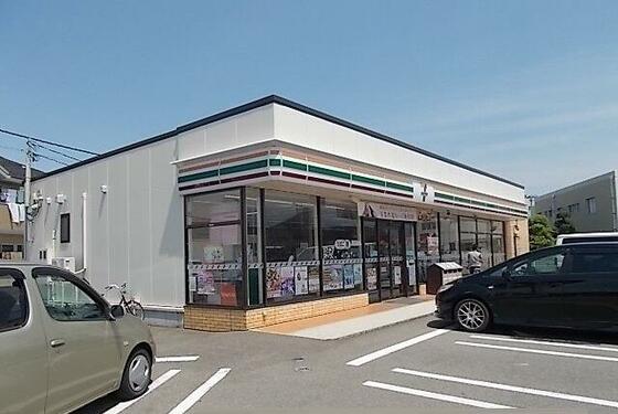 コンビニ　セブンイレブン金沢桂町店（コンビニ）まで504m