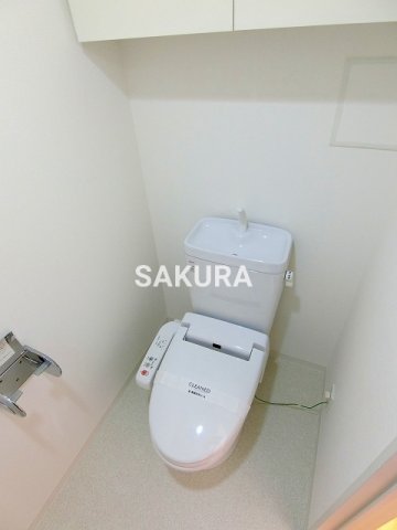 トイレ　嬉しい温水洗浄便座♪