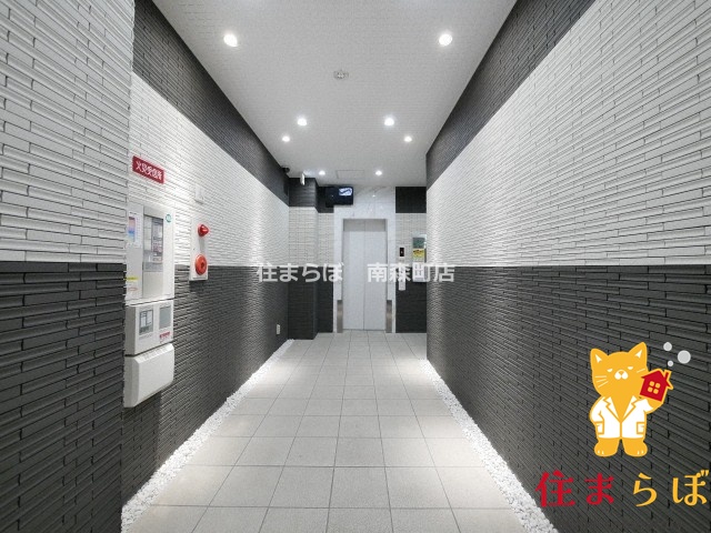エントランス　共用部の印象も大切に