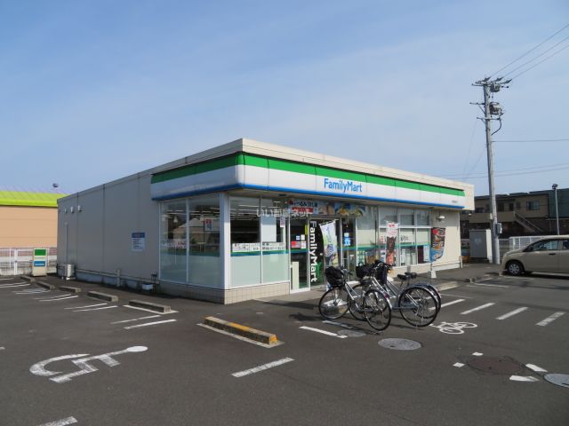 コンビニ　ファミリーマート藤枝高洲店（コンビニ）まで416m