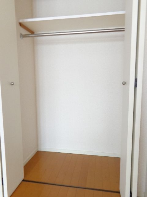 収納　クローゼット