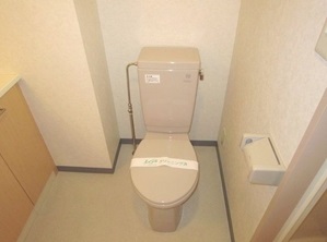トイレ　「トイレ」