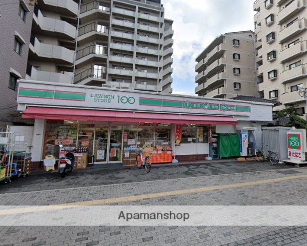 コンビニ　ローソンストア１００（コンビニ）まで187m