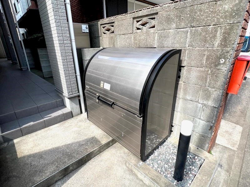 その他　敷地内ゴミ置き場