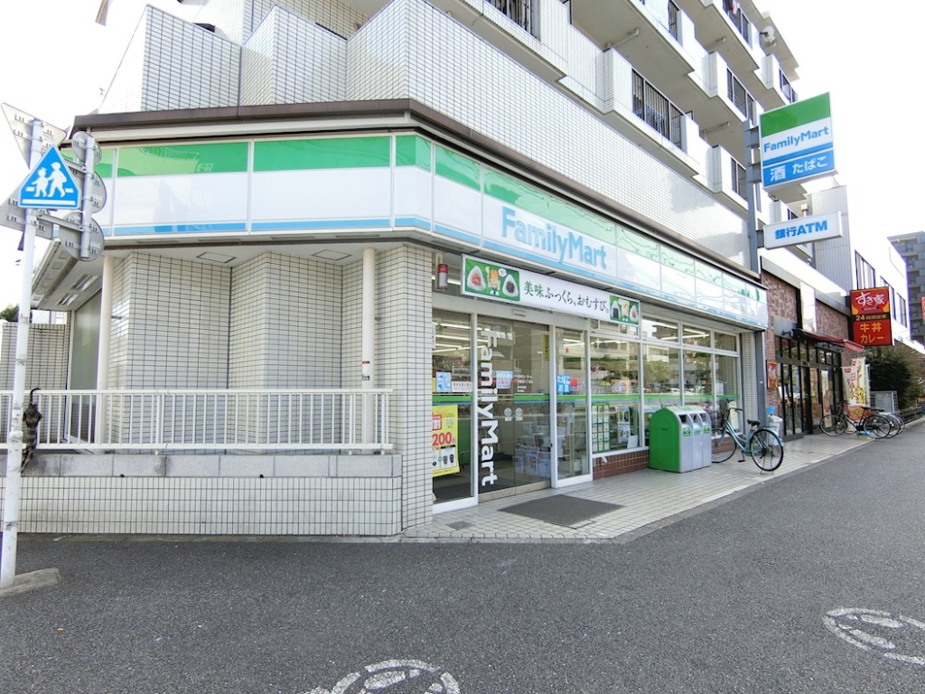 コンビニ　ファミリーマート 中葛西六丁目店（コンビニ）まで165m