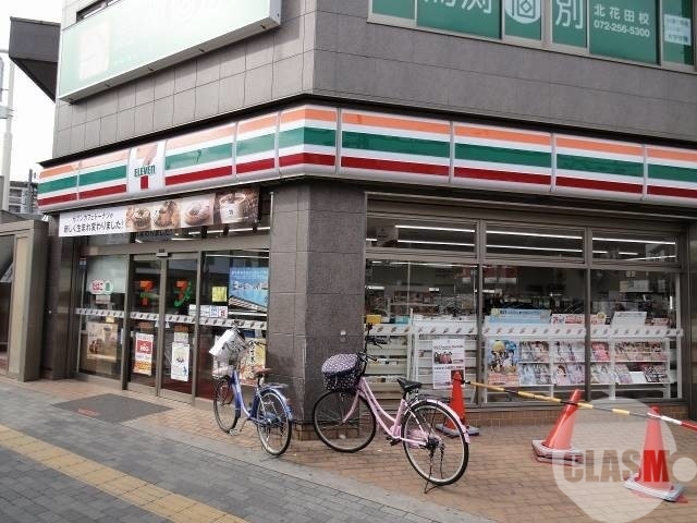 コンビニ　セブンイレブン堺北花田店（コンビニ）まで443m