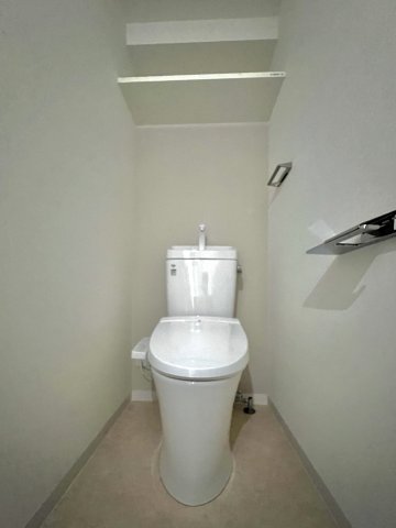 トイレ　シンプルで使いやすいトイレです