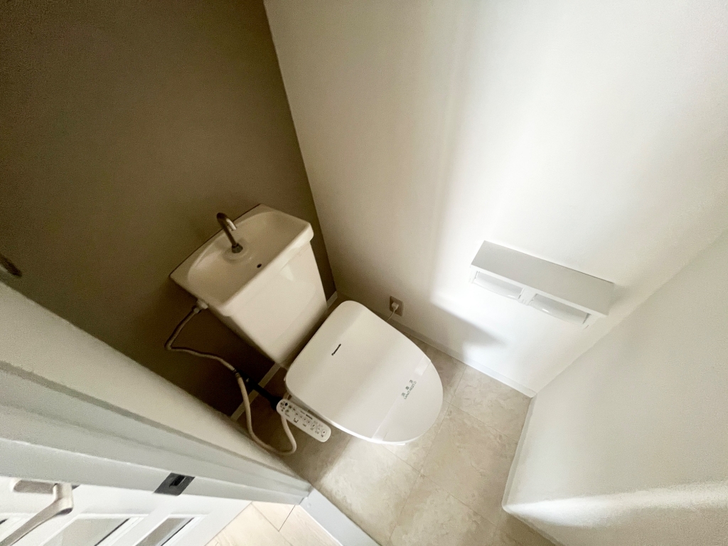 メゾンチェリーアヴェニューのトイレ写真