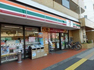 コンビニ　セブンイレブン大田区上池台店（コンビニ）まで100m