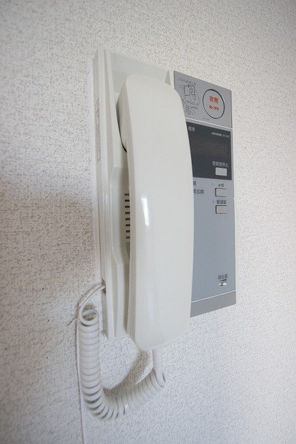 セキュリティ　同物件別号室のものです。
