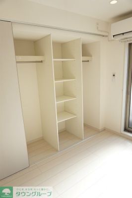 収納　壁一面収納です
