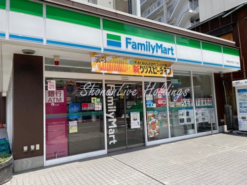 コンビニ　ファミリーマート 伊勢佐木町六丁目店（コンビニ）まで109m