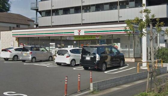 コンビニ　セブンイレブン松戸北小金店（コンビニ）まで260m