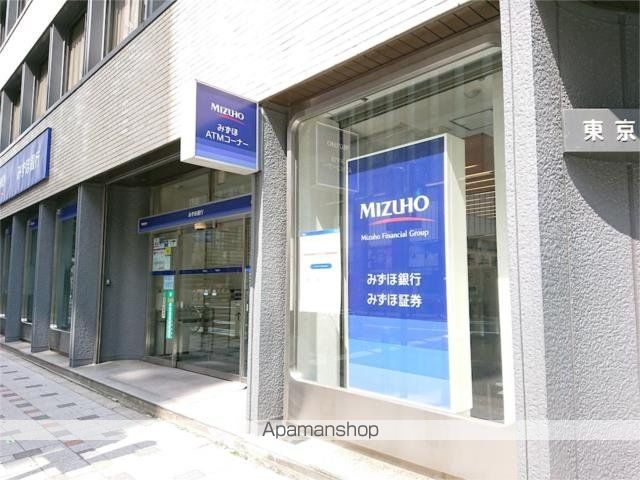 銀行　みずほ銀行船場支店（銀行）まで309m