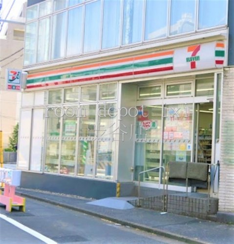 コンビニ　セブンイレブン渋谷桜丘東店（コンビニ）まで684m