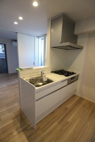 キッチン　※別部屋写真