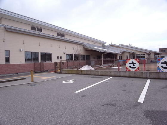 幼稚園・保育園　笹倉保育園（幼稚園・保育園）まで880m