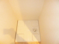 その他設備　内装は別部屋の参考写真です。