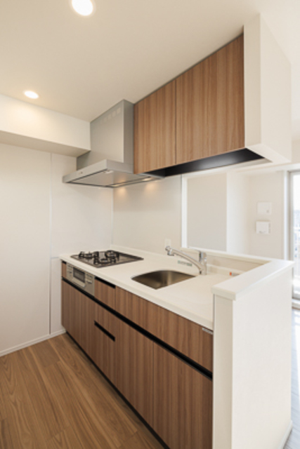 キッチン　※写真は同タイプ住戸です。