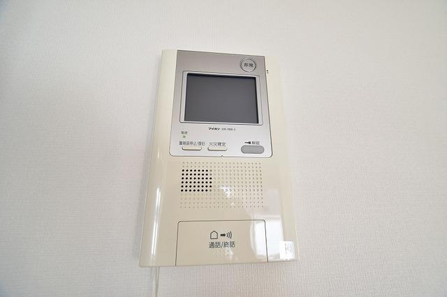 セキュリティ　ＴＶ付きモニタ付きインターホン♪