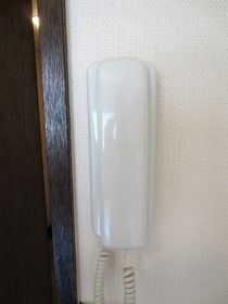 セキュリティ　★インターホン付★