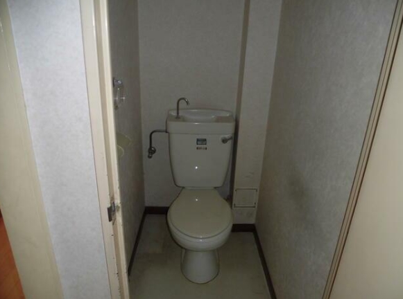 トイレ　※別部屋参考写真☆洋式トイレ☆