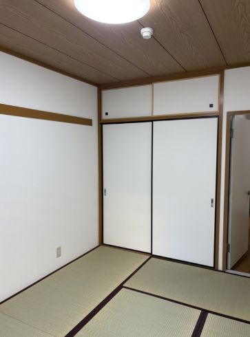 収納　※別号室の参考写真です。