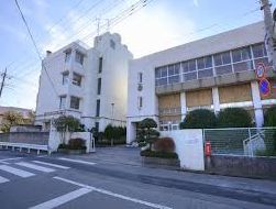 小学校　川口市立朝日西小学校（小学校）まで249m