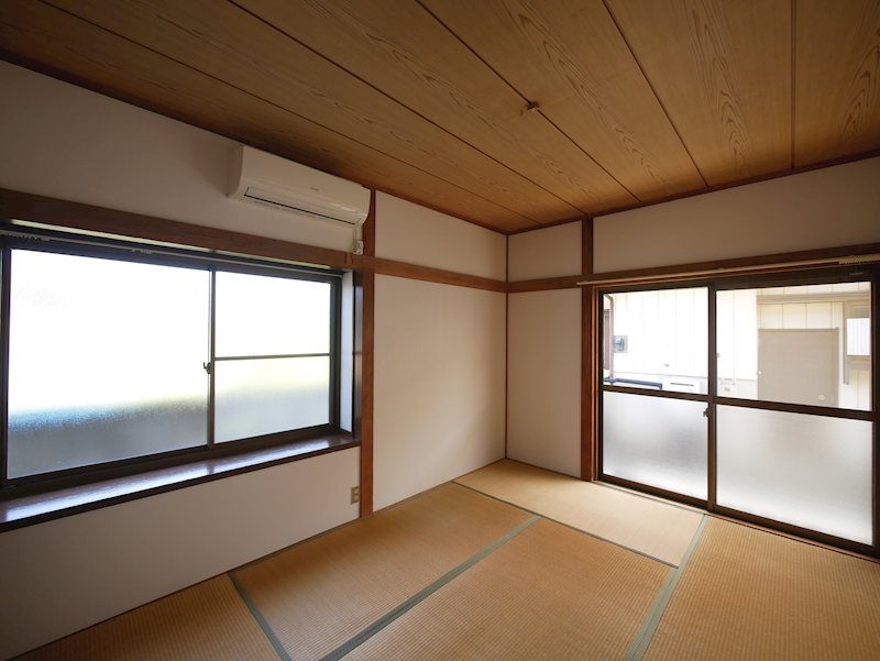 その他　東側洋室６帖