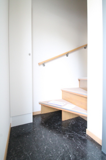 玄関　※別部屋の写真です