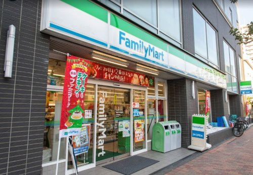 コンビニ　ファミリーマート 清澄白河駅前店（コンビニ）まで374m