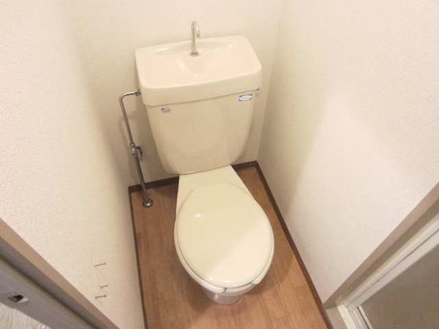 トイレ　洋式のトイレはウォシュレット設置可能！