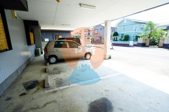 駐車場　駐車場です