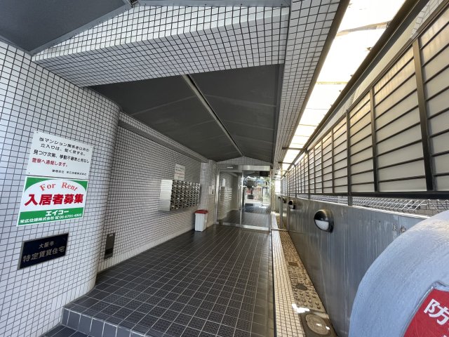 エントランス　レインボーコートパートII　エントランス