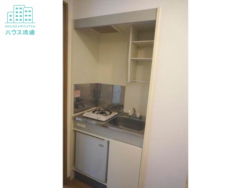 キッチン　※別号室のお部屋になります