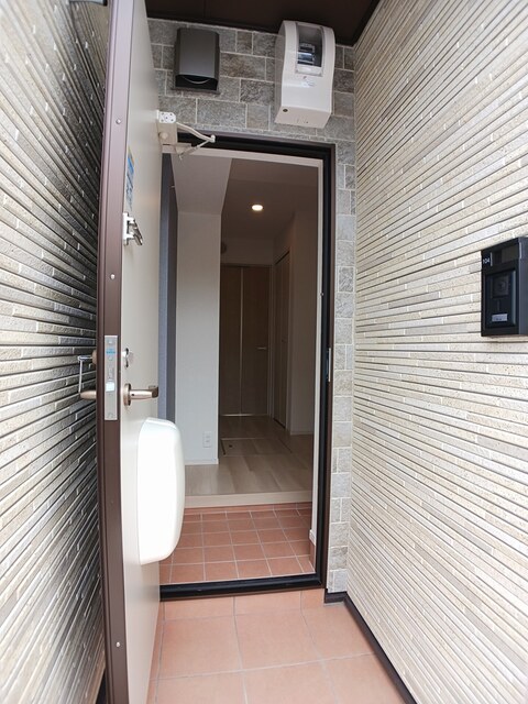 玄関　玄関