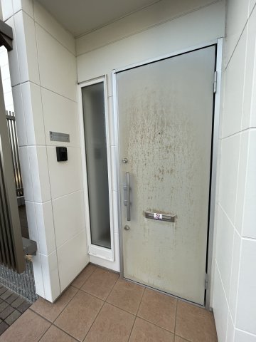 玄関　※イメージ
