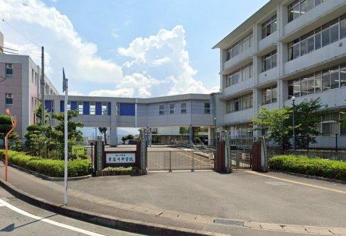 中学校　紀の川市立貴志川中学校（中学校）まで1601m