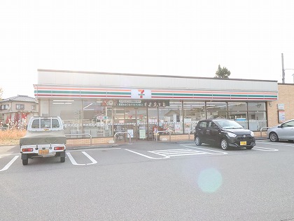 コンビニ　セブンイレブン（コンビニ）まで1637m
