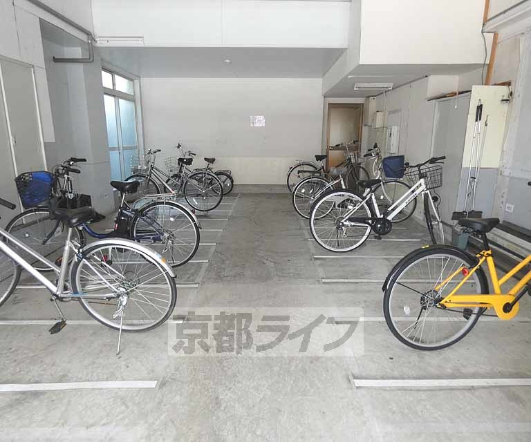 その他共有部分　駐輪場です。