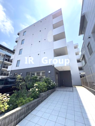 建物外観　駐輪場