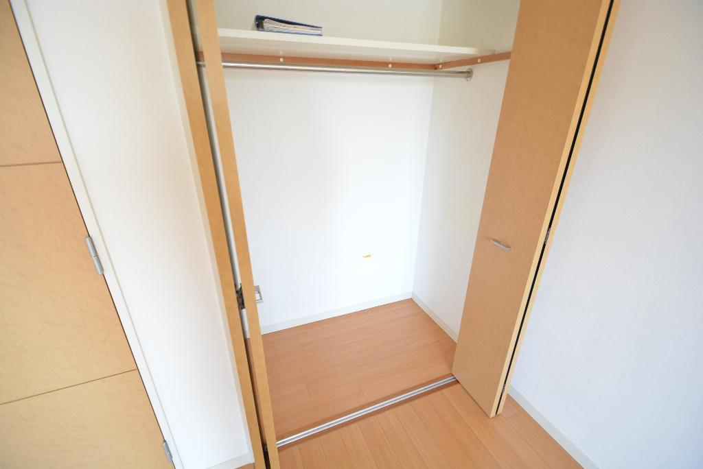 収納　クローゼット