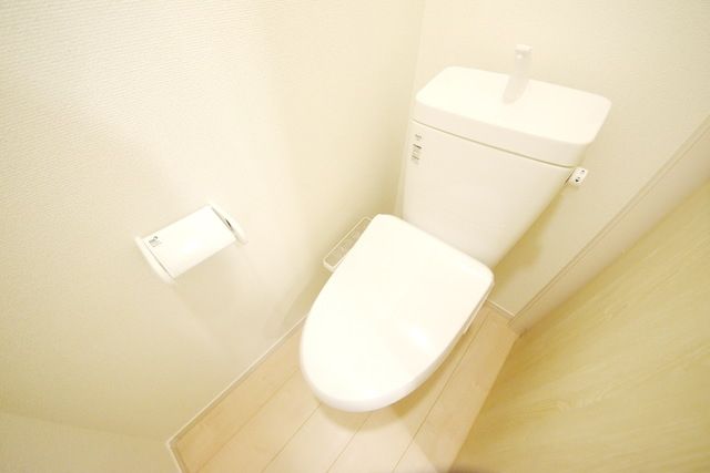 トイレ　※別号室参考写真※