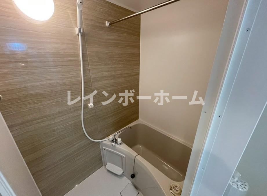 バス・シャワールーム　同建物。別部屋参考写真。