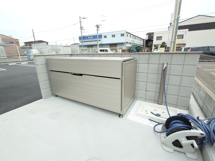 その他設備　敷地内ゴミボックス、ペット用足洗い場