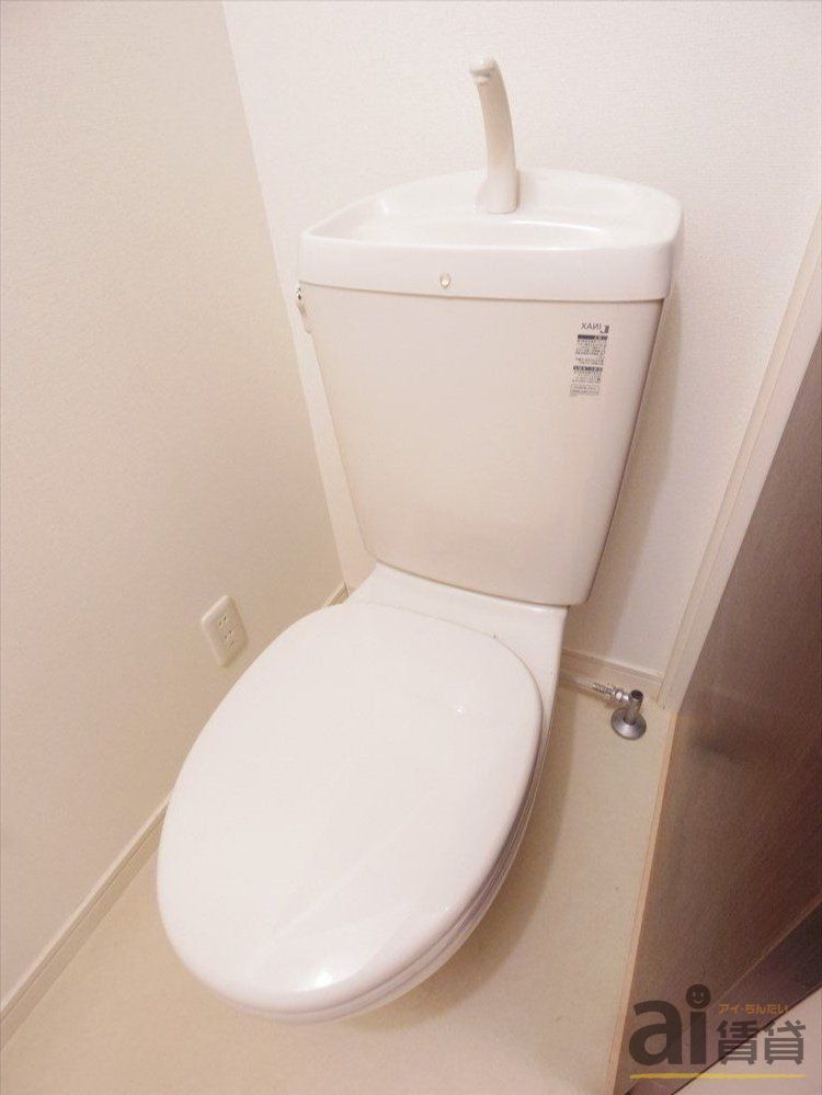 トイレ　※同仕様写真です