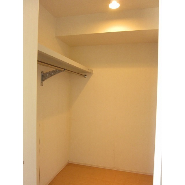 収納　別の部屋の写真になります