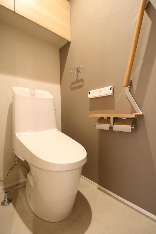 ＪＲ京浜東北線 南浦和駅 徒歩17分 3階建 新築のトイレ写真